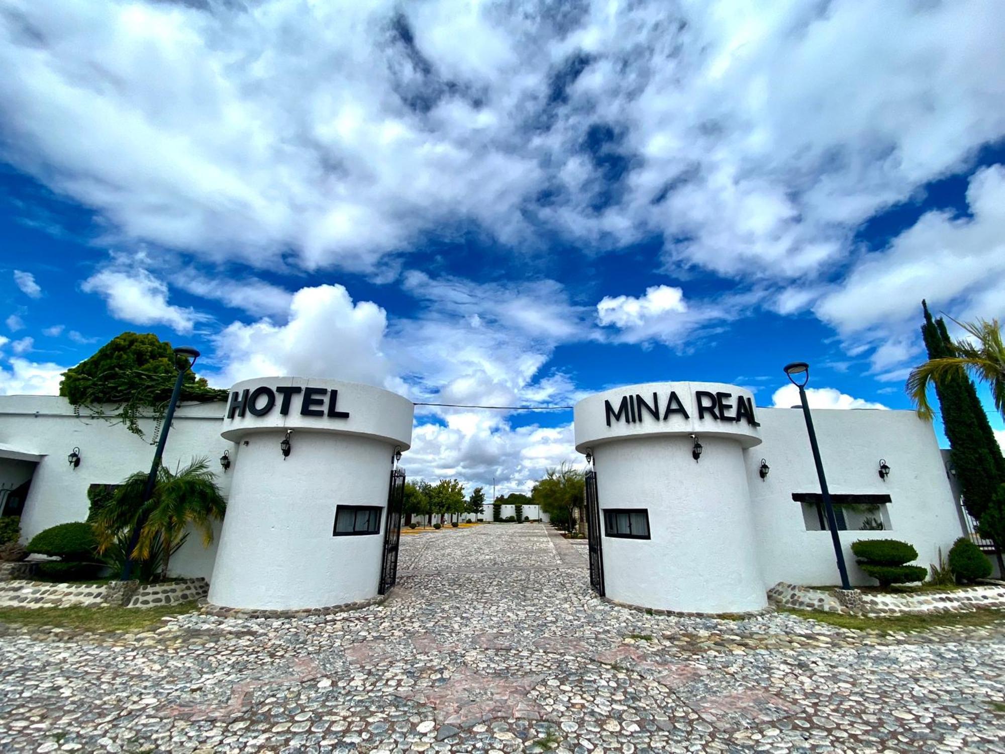 Hotel Mina Real - Cedral Exterior foto